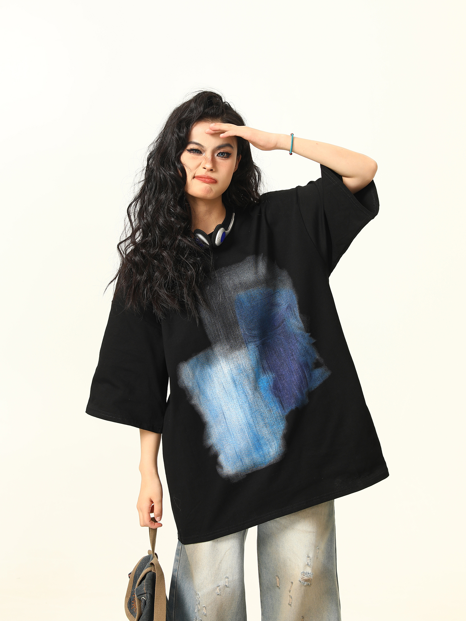 Graffiti Printed Loose Fit Short Sleeve T-Shirt for Men and Women - Summer Streetwear Couple Top, Urban Style Graffiti Printed Loose Fit Short Sleeve T-Shirt for Men and Women - Summer Streetwear Couple Top, Urban Style