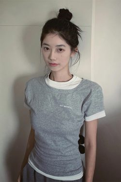 Gray Color-Blocked Short Sleeve Women's Fitted Slim T-Shirt - Vintage Sweet & Spicy Jazz Top - Trendy Summer Fashion