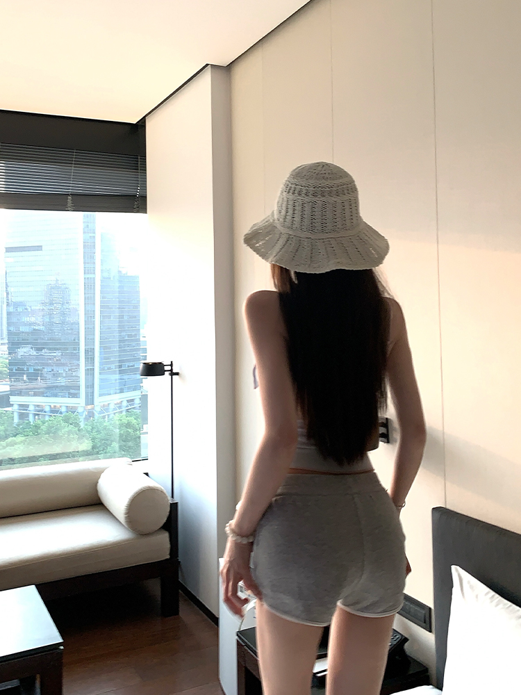 Gray Drawstring Slim-Fit Casual Pants for Women - Versatile Hip-Hugging Summer Sports Shorts Gray Drawstring Slim-Fit Casual Pants for Women - Versatile Hip-Hugging Summer Sports Shorts