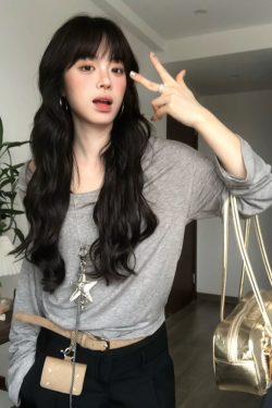 Gray Faux Two-Piece Long Sleeve T-Shirt for Women - Spring Halter Neck Off-Shoulder One-Shoulder Top in Trendy Style