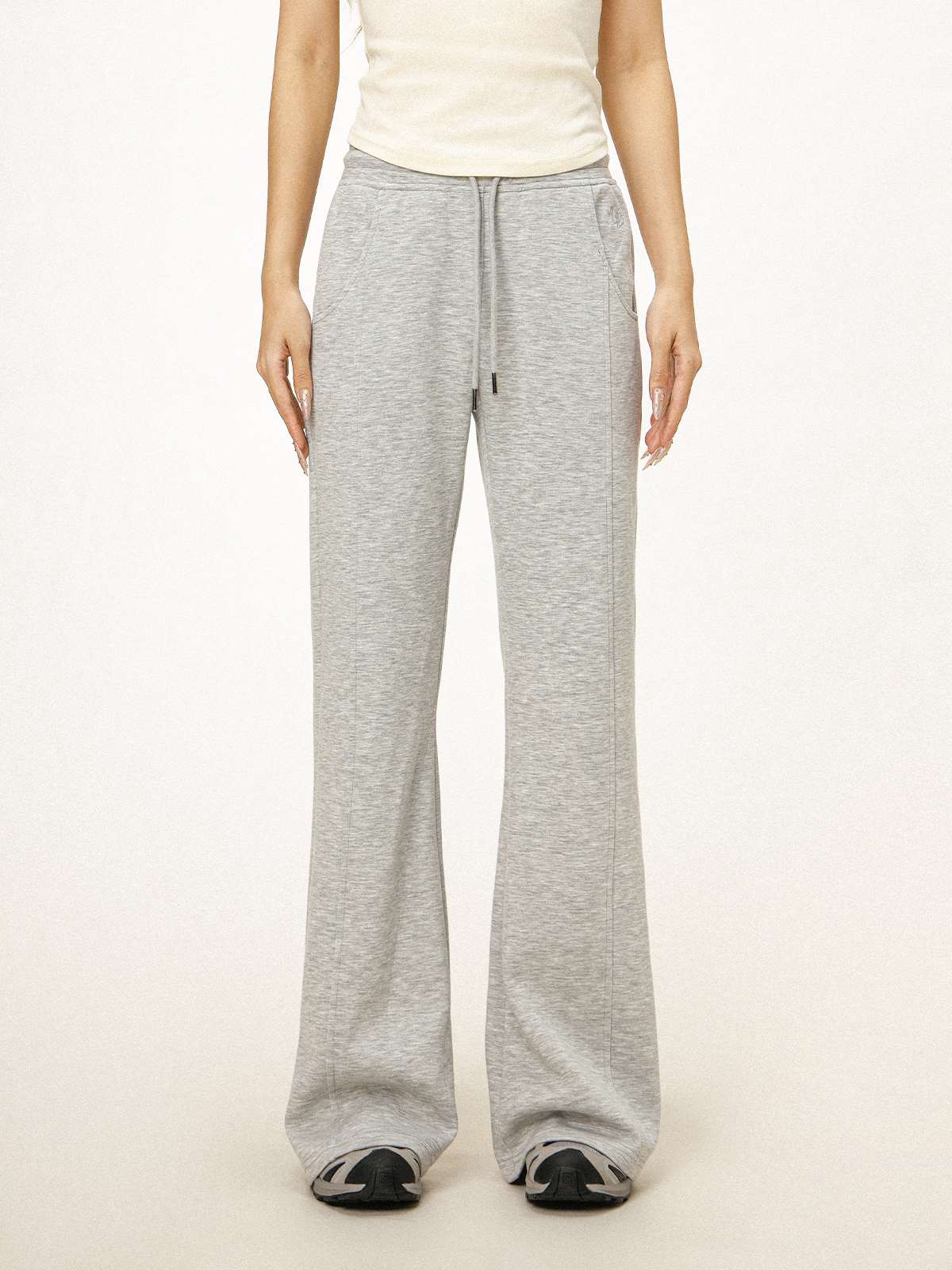 Gray Flared Sweatpants for Women - Casual Draped Wide Leg Bell Bottoms, Sporty Style, Comfortable Fit, Trendy Athleisure Gray Flared Sweatpants for Women - Casual Draped Wide Leg Bell Bottoms, Sporty Style, Comfortable Fit, Trendy Athleisure