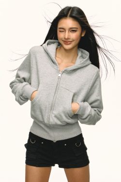 Gray Hooded Zip-Up Sweatshirt for Women - Waist-Cinched Short Sports Jacket, 2025 Spring Fashion, Versatile Casual Wear