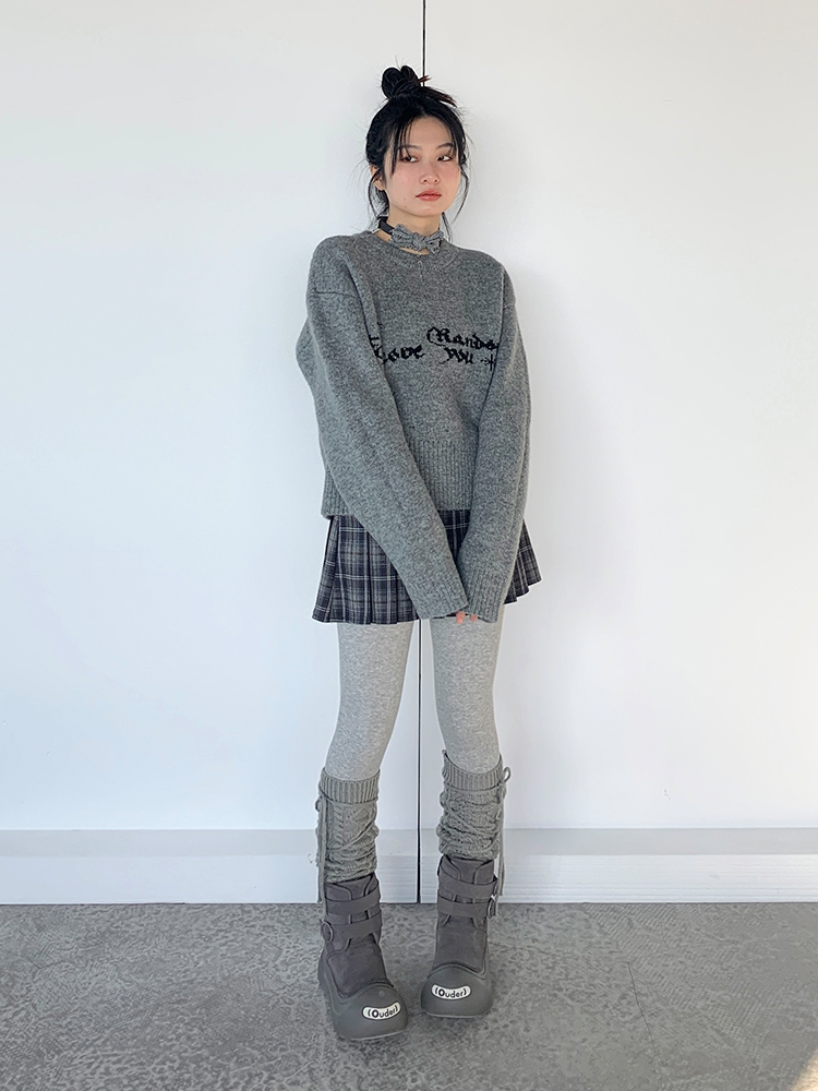 Gray Jacquard Round Neck Loose Casual Layered Knit Sweater for Women in Shibuya Style - Trendy 90s Inspired Fashion Gray Jacquard Round Neck Loose Casual Layered Knit Sweater for Women in Shibuya Style - Trendy 90s Inspired Fashion
