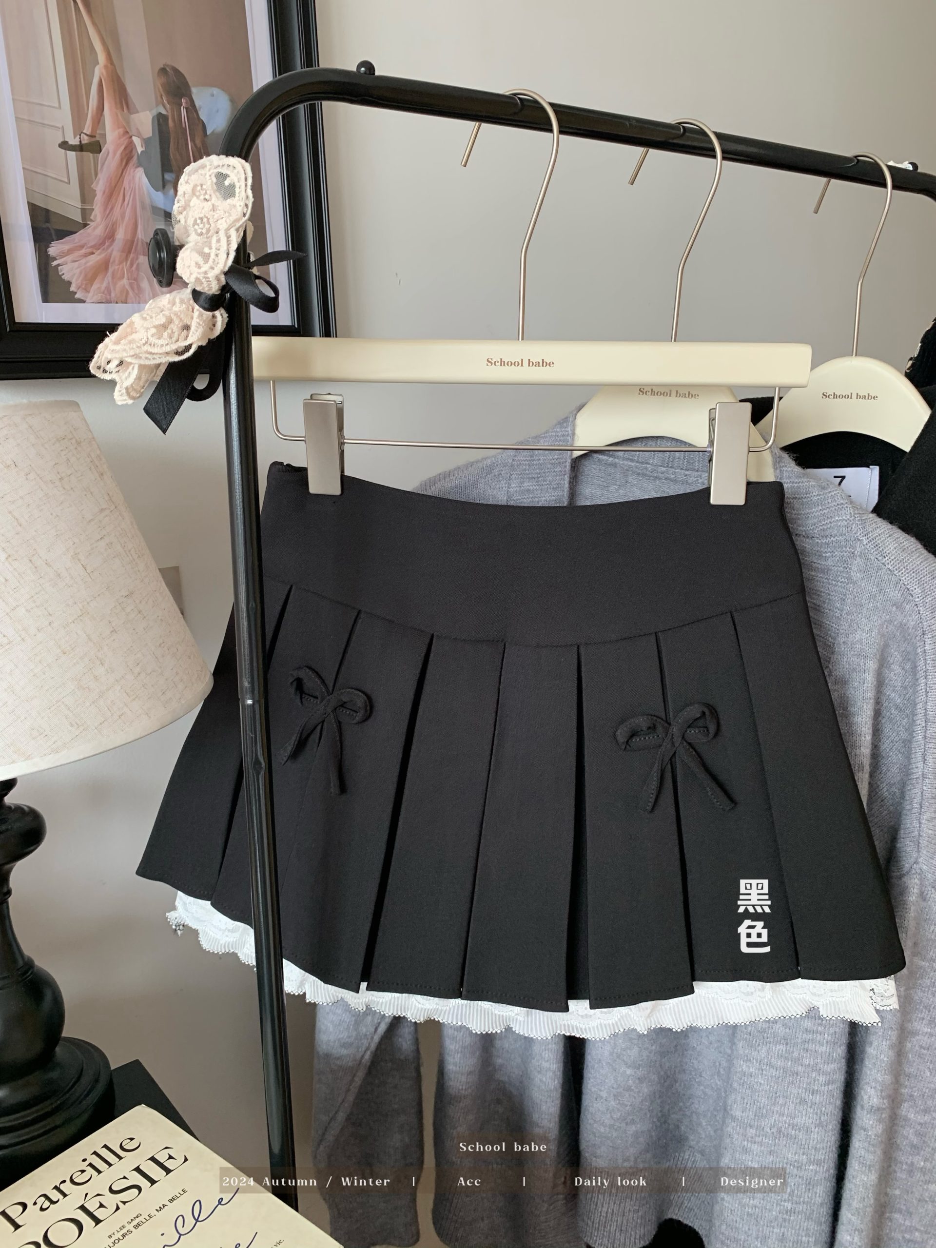 Gray Lace-Trimmed A-Line Skirt for Women, Bow Detail, Puffy Pleated Design, Spring Summer Fashion, Sexy Anti-Exposure Style Gray Lace-Trimmed A-Line Skirt for Women, Bow Detail, Puffy Pleated Design, Spring Summer Fashion, Sexy Anti-Exposure Style