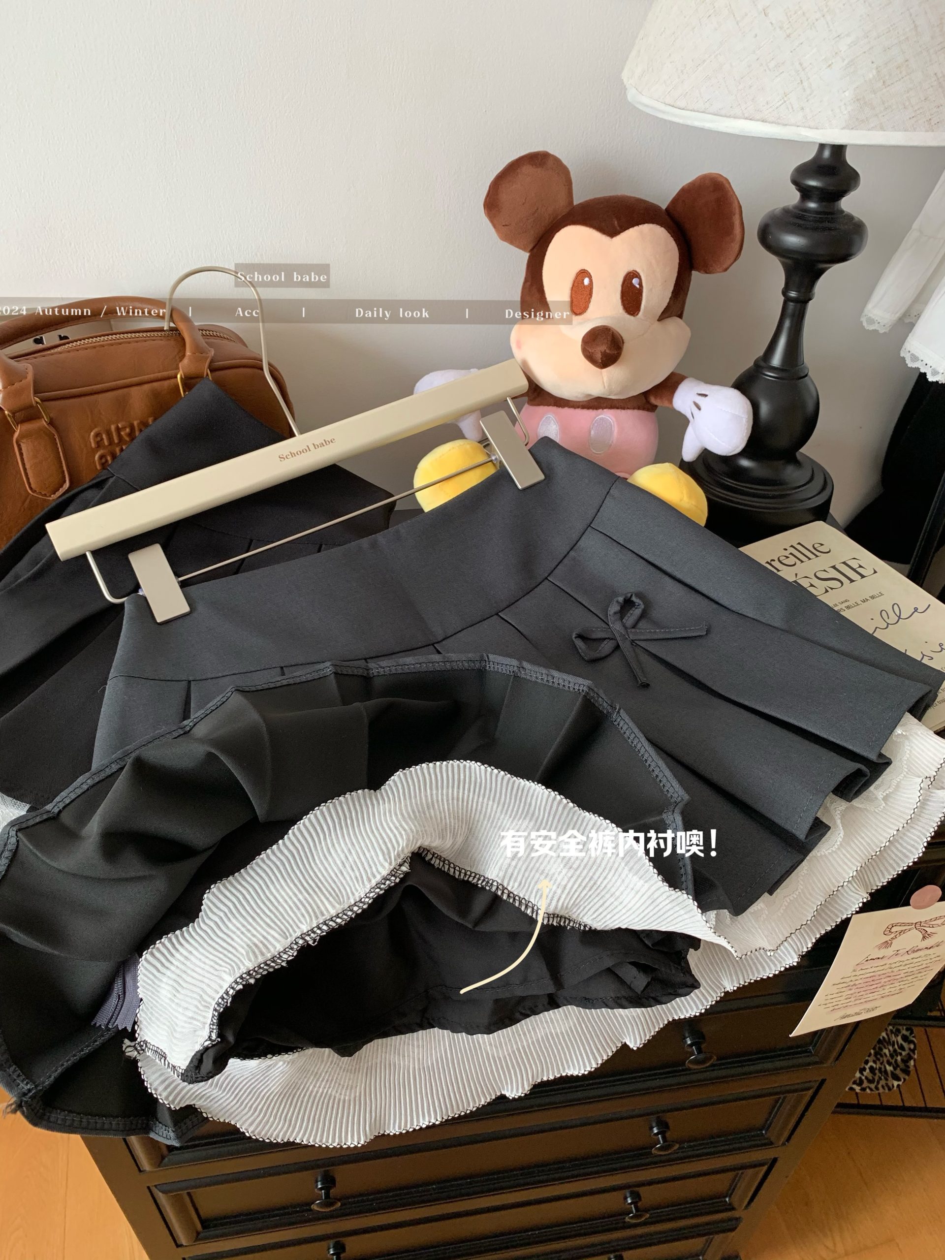 Gray Lace-Trimmed A-Line Skirt for Women, Bow Detail, Puffy Pleated Design, Spring Summer Fashion, Sexy Anti-Exposure Style Gray Lace-Trimmed A-Line Skirt for Women, Bow Detail, Puffy Pleated Design, Spring Summer Fashion, Sexy Anti-Exposure Style