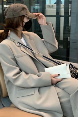 Gray Milk Tea Women's Blazer Coat Two-Piece Set - Casual Loose Suit for Petite Sizes, Spring Autumn 2025 Fashion