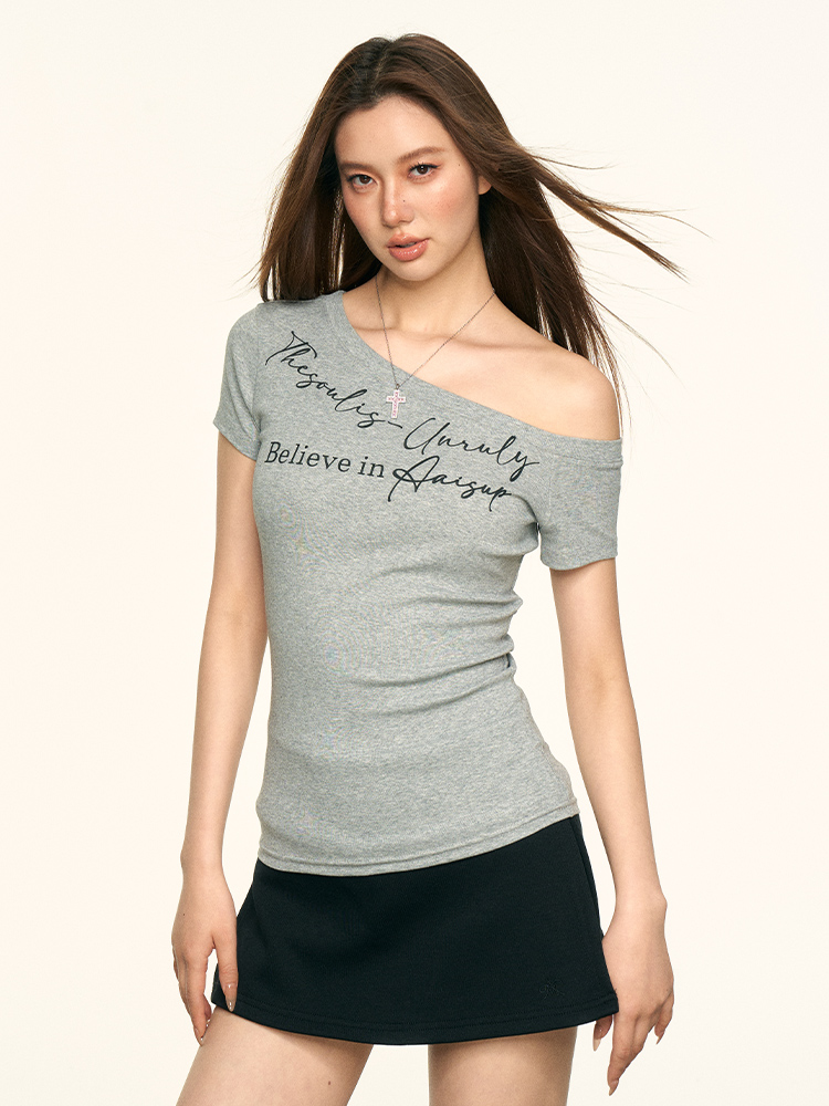 Gray Off-Shoulder Short Sleeve T-Shirt for Women - Slim Fit American Style Top for Summer 2025, Trendy Casual Wear Gray Off-Shoulder Short Sleeve T-Shirt for Women - Slim Fit American Style Top for Summer 2025, Trendy Casual Wear