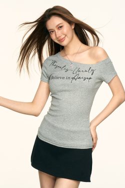 Gray Off-Shoulder Short Sleeve T-Shirt for Women - Slim Fit American Style Top for Summer 2025, Trendy Casual Wear