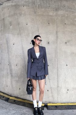 Gray Strap Waist-Cinching Fitted Suit & Pleated Skirt Set - City Girl Style for Trendy Outfits, Perfect for 90s and Y2K Fashion