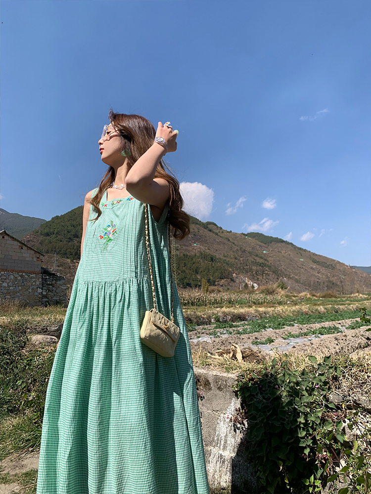 Green Apple Berry Plaid Embroidered Vest Dress for Women - Summer Loose A-Line High Waist Flared Long Skirt, Vintage Style Green Apple Berry Plaid Embroidered Vest Dress for Women - Summer Loose A-Line High Waist Flared Long Skirt, Vintage Style