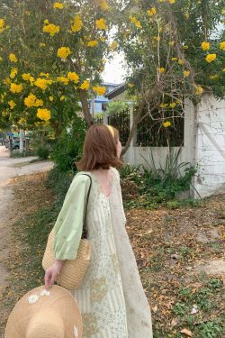 Green Island Long Summer Floral Dress - Women's Loose Embroidered Mesh Spliced Puff Sleeve Maxi Dress, Vintage Style