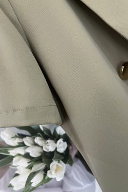 Green Lightweight British-Style Short Sleeve Blazer for Women, Vintage Charm with Metal Buttons, 2025 Summer Fashion