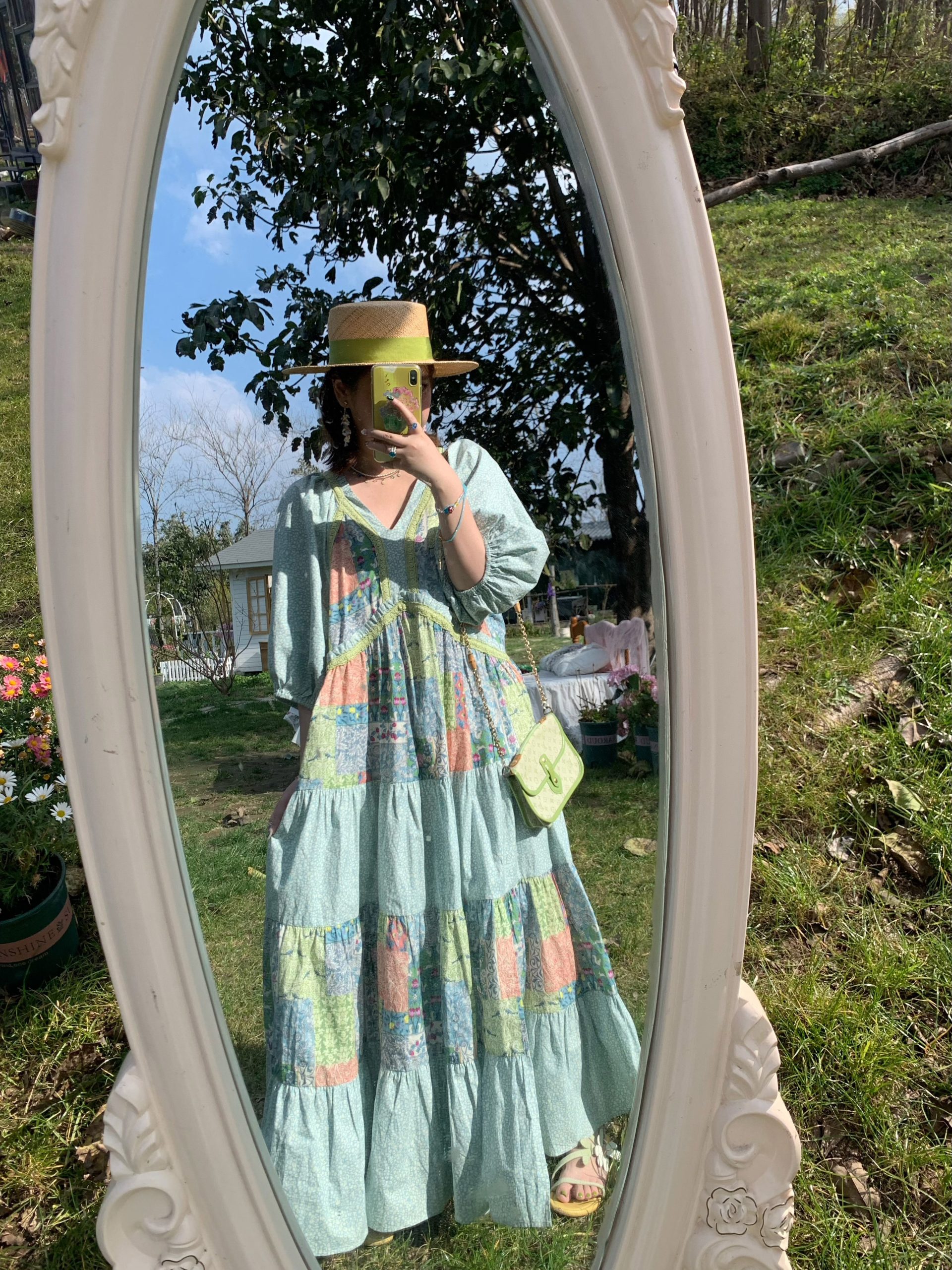 Green Retro V-Neck Dress for Women - Bohemian Long Skirt, Vintage Style, Spring Fashion, Summer of the Cicada Green Retro V-Neck Dress for Women - Bohemian Long Skirt, Vintage Style, Spring Fashion, Summer of the Cicada