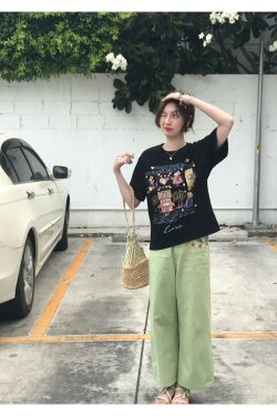 Green Short Sleeve Vintage T-Shirt for Women with Japanese Retro Girl Print, Loose Fit Pure Cotton Summer Top