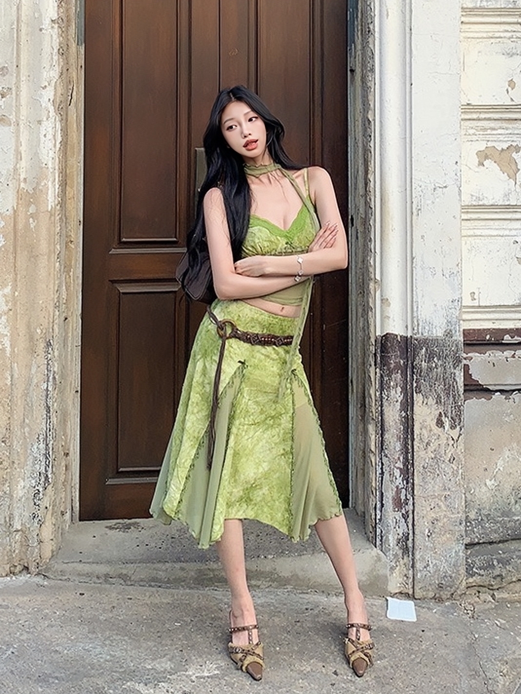 Green Tie-Dye Jacquard Handmade Beaded Vintage Camisole and Textured Midi Skirt Set - Y2K Inspired Fashion Ensemble Green Tie-Dye Jacquard Handmade Beaded Vintage Camisole and Textured Midi Skirt Set - Y2K Inspired Fashion Ensemble
