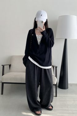 Half-Open Slant Collar Spliced Fake Two-Piece T-Shirt for Women - Long Sleeve, Loose Fit, Versatile Slimming Top for Spring and Autumn