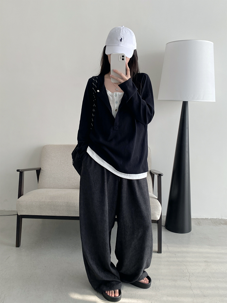 Half-Open Slant Collar Spliced Fake Two-Piece T-Shirt for Women - Long Sleeve, Loose Fit, Versatile Slimming Top for Spring and Autumn Half-Open Slant Collar Spliced Fake Two-Piece T-Shirt for Women - Long Sleeve, Loose Fit, Versatile Slimming Top for Spring and Autumn