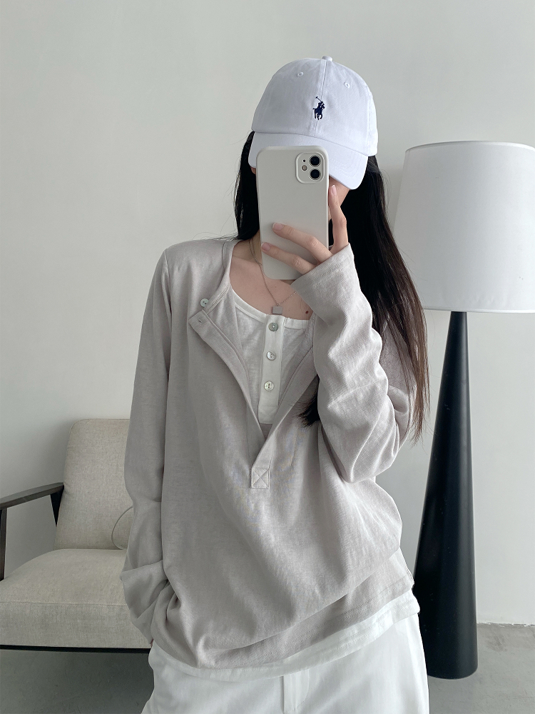 Half-Open Slant Collar Spliced Fake Two-Piece T-Shirt for Women - Long Sleeve, Loose Fit, Versatile Slimming Top for Spring and Autumn Half-Open Slant Collar Spliced Fake Two-Piece T-Shirt for Women - Long Sleeve, Loose Fit, Versatile Slimming Top for Spring and Autumn