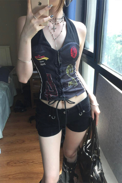 Halter Neck Adjustable Summer Tank Top for Women, Fitted Slimming Design, Sexy 90s-Inspired Style