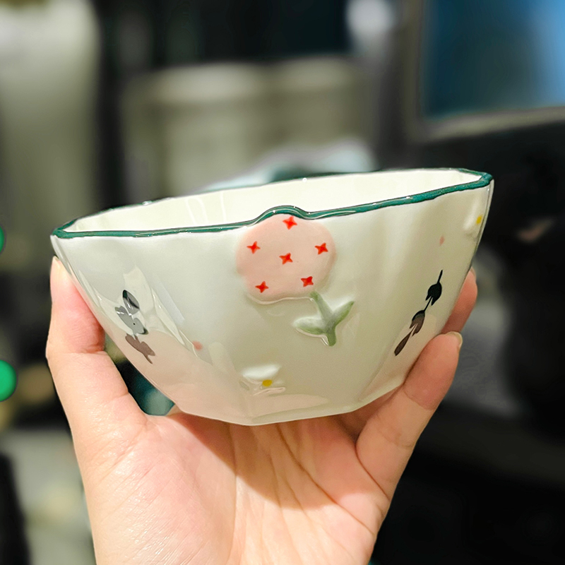 Hand-Painted Ceramic 5-Inch Rice Bowl - Fresh Elegance, Underglaze Color for Vegetables & Fruits, Perfect for Stylish Dining Hand-Painted Ceramic 5-Inch Rice Bowl - Fresh Elegance, Underglaze Color for Vegetables & Fruits, Perfect for Stylish Dining