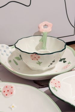 Hand-Painted Ceramic 5-Inch Rice Bowl - Fresh Elegance, Underglaze Color for Vegetables & Fruits, Perfect for Stylish Dining