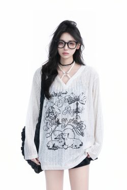 Hand-Painted Graffiti Long Sleeve T-Shirt for Women - American Streetwear, Sun Protection, Loose Fit, Perfect for Y2K Style