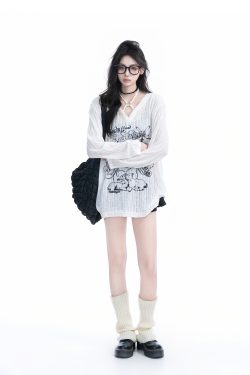 Hand-Painted Graffiti Long Sleeve T-Shirt for Women - American Streetwear, Sun Protection, Loose Fit, Perfect for Y2K Style