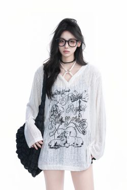 Hand-Painted Graffiti Long Sleeve T-Shirt for Women - American Streetwear, Sun Protection, Loose Fit, Perfect for Y2K Style