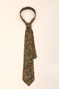 Handmade American Retro Floral Patterned Long Tie Shirt - High-End Niche Fashion Accessory for Stylish Outfits