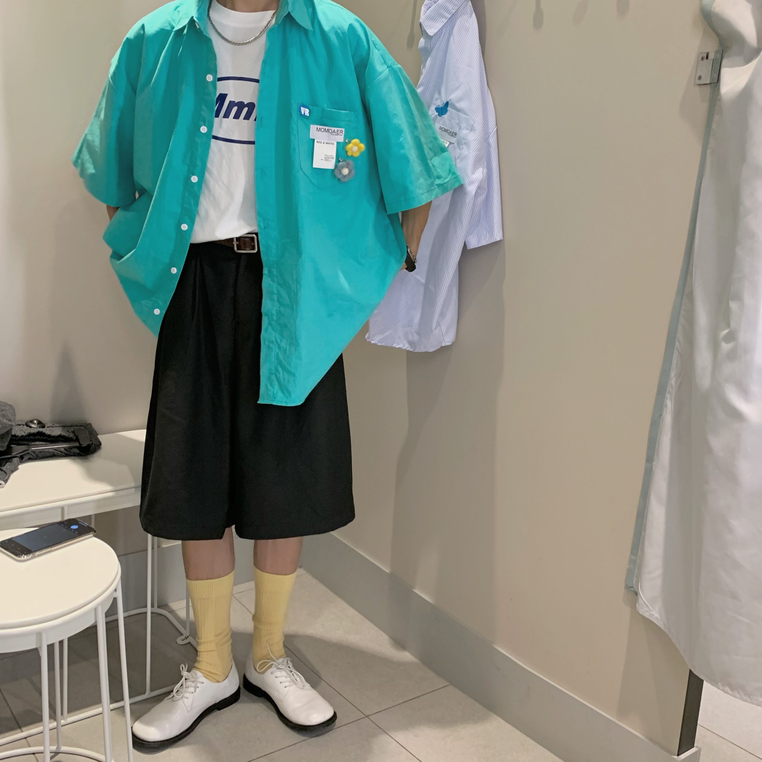 Handmade Brooch Flower Loose Shirt - Lake Blue Solid Color Short Sleeve Top for Students - Versatile Fashion Essential Handmade Brooch Flower Loose Shirt - Lake Blue Solid Color Short Sleeve Top for Students - Versatile Fashion Essential