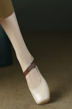 Handmade Genuine Leather Color-Blocked Mary Jane Shoes for Women, Retro Low-Heeled Flats for Spring and Autumn 2025