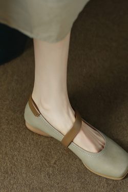 Handmade Genuine Leather Color-Blocked Mary Jane Shoes for Women, Retro Low-Heeled Flats for Spring and Autumn 2025
