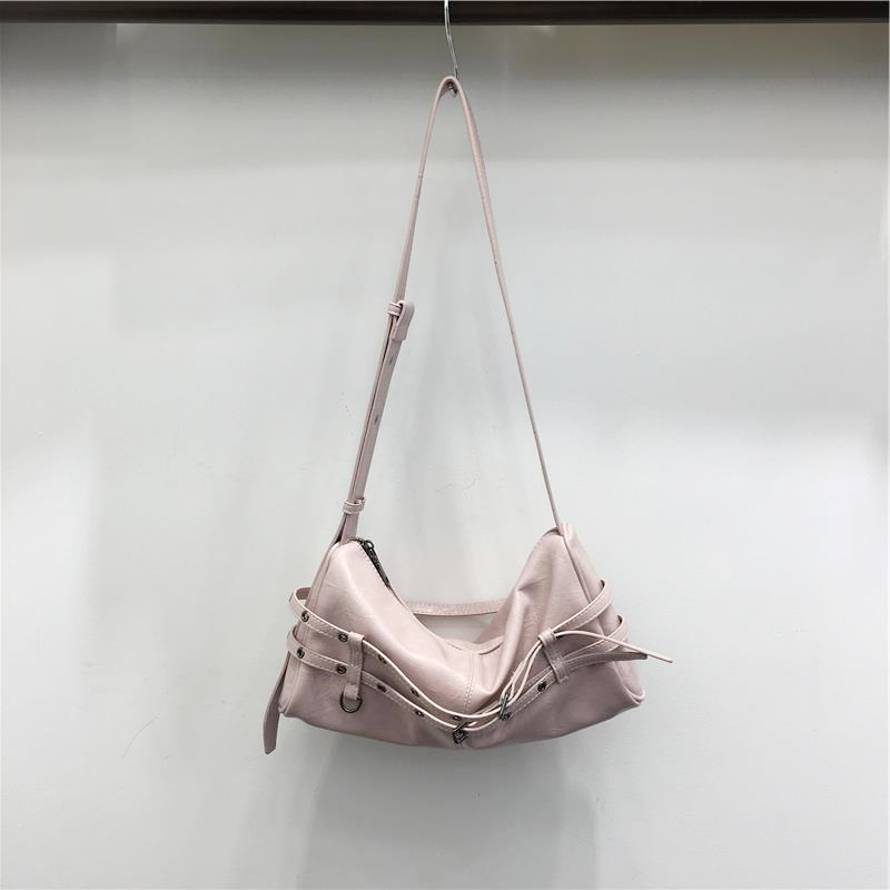 Handmade High-End Feel Underarm Bag - Versatile Shoulder Crossbody Tote in Millennial Style for Hot Girls Handmade High-End Feel Underarm Bag - Versatile Shoulder Crossbody Tote in Millennial Style for Hot Girls