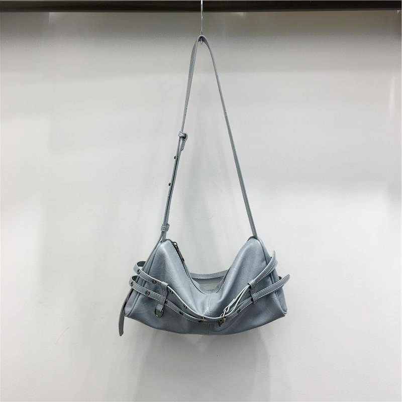 Handmade High-End Feel Underarm Bag - Versatile Shoulder Crossbody Tote in Millennial Style for Hot Girls Handmade High-End Feel Underarm Bag - Versatile Shoulder Crossbody Tote in Millennial Style for Hot Girls