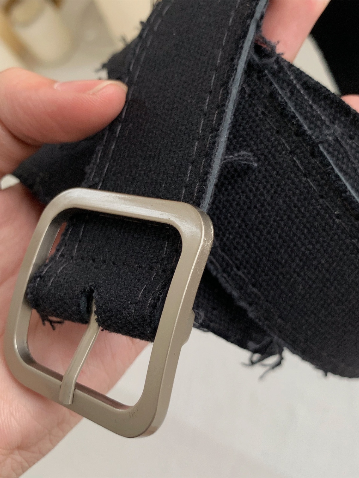 Handmade Mohair Edge Fabric Waist Belt - Black Unisex Harajuku Style, Versatile Design with Simple Buckle Handmade Mohair Edge Fabric Waist Belt - Black Unisex Harajuku Style, Versatile Design with Simple Buckle