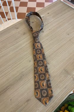 Handmade Vintage Japanese Retro Wide Bow Tie with Trendy Cartoon Print - Versatile Korean Style Fashion Accessory