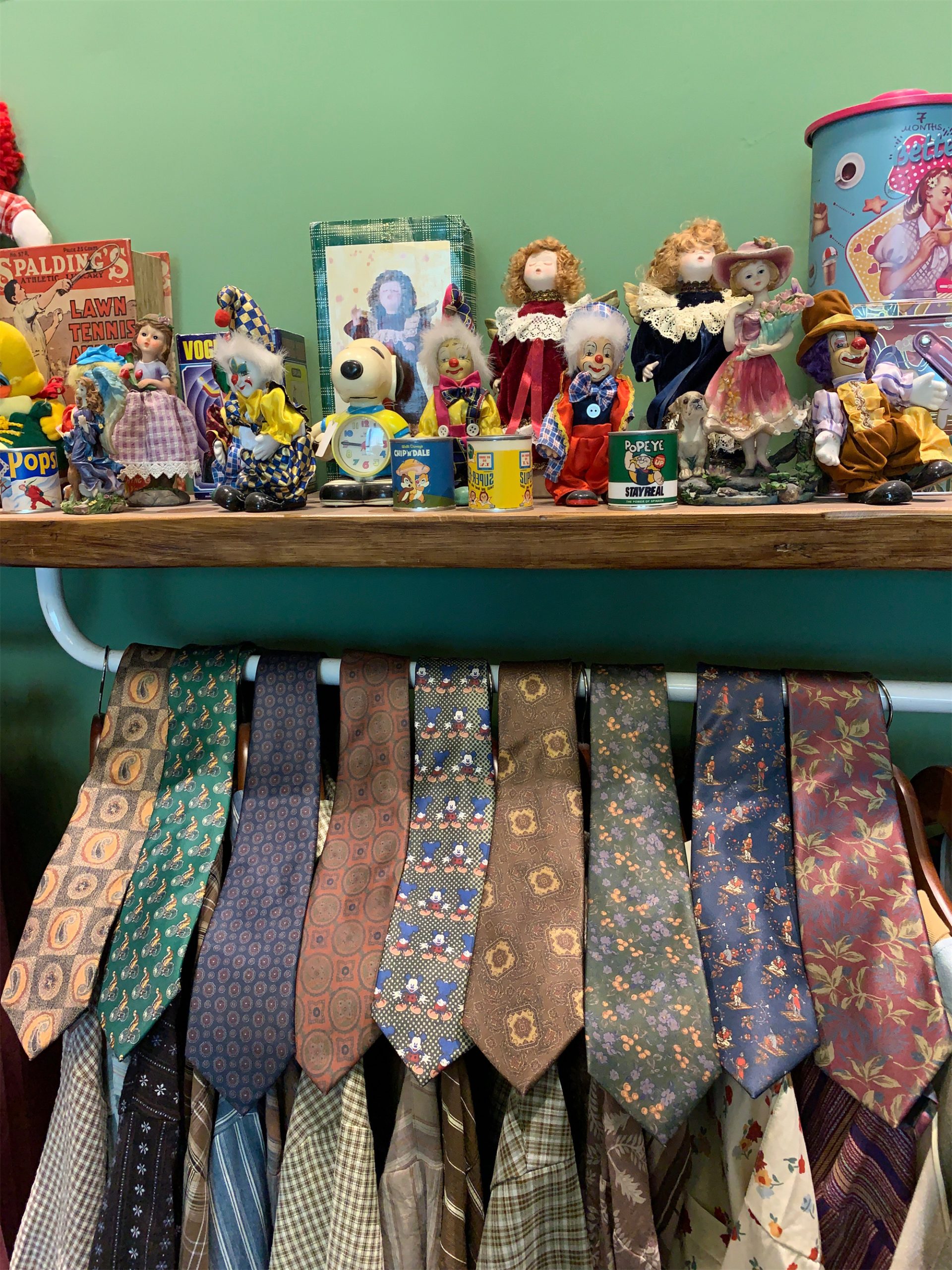 Handmade Vintage Japanese Retro Wide Bow Tie with Trendy Cartoon Print - Versatile Korean Style Fashion Accessory Handmade Vintage Japanese Retro Wide Bow Tie with Trendy Cartoon Print - Versatile Korean Style Fashion Accessory