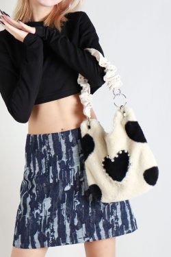 Heart-Shaped Plush Tote Bag for Women - Cute Casual Shoulder & Crossbody Bag in Sweet Cool Style for Autumn & Winter
