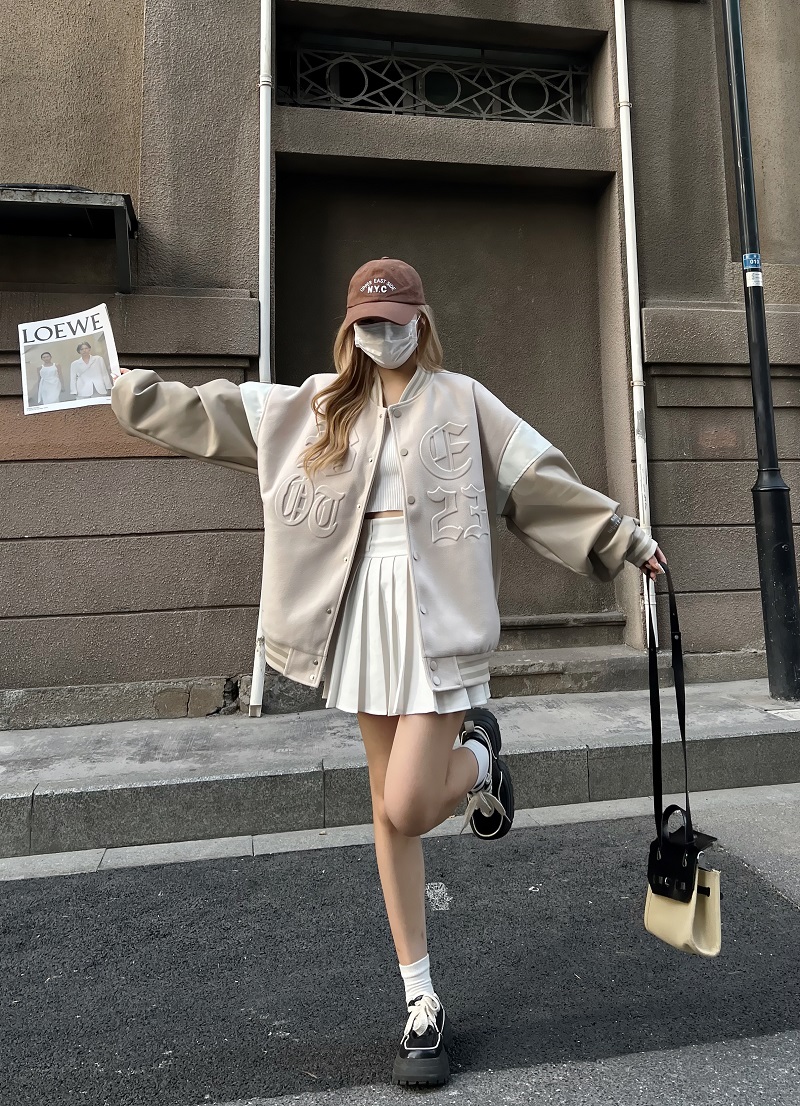 Heartbeat Signal Hip-Hop Letter Woolen Spliced Baseball Jacket for Men and Women - Loose Couples Outerwear, Y2K Style Heartbeat Signal Hip-Hop Letter Woolen Spliced Baseball Jacket for Men and Women - Loose Couples Outerwear, Y2K Style