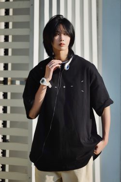 Heavy-Duty Embroidered Short Sleeve T-Shirt for Men - Simple Versatile Japanese Style Top for Spring and Summer Fashion