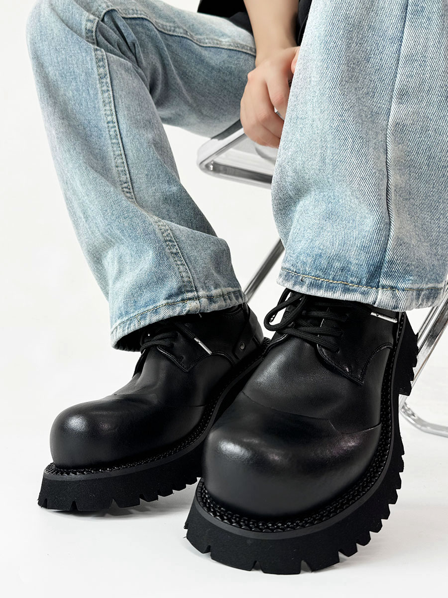 Height-Increasing Black Genuine Leather Derby Shoes for Men & Women, Thick-Soled Pointed-Toe Dress Shoes, Mickey Mouse Design Height-Increasing Black Genuine Leather Derby Shoes for Men & Women, Thick-Soled Pointed-Toe Dress Shoes, Mickey Mouse Design