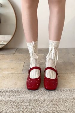Height-Increasing Square-Toed Red Sheepskin Flats with Rivets - Retro One-Strap Ballet Mary Jane Shoes for Stylish Comfort
