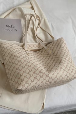 High-End Classic Tote Bag for Women - Light Luxury Commuting Handbag, Large Capacity Versatile Shoulder Bag