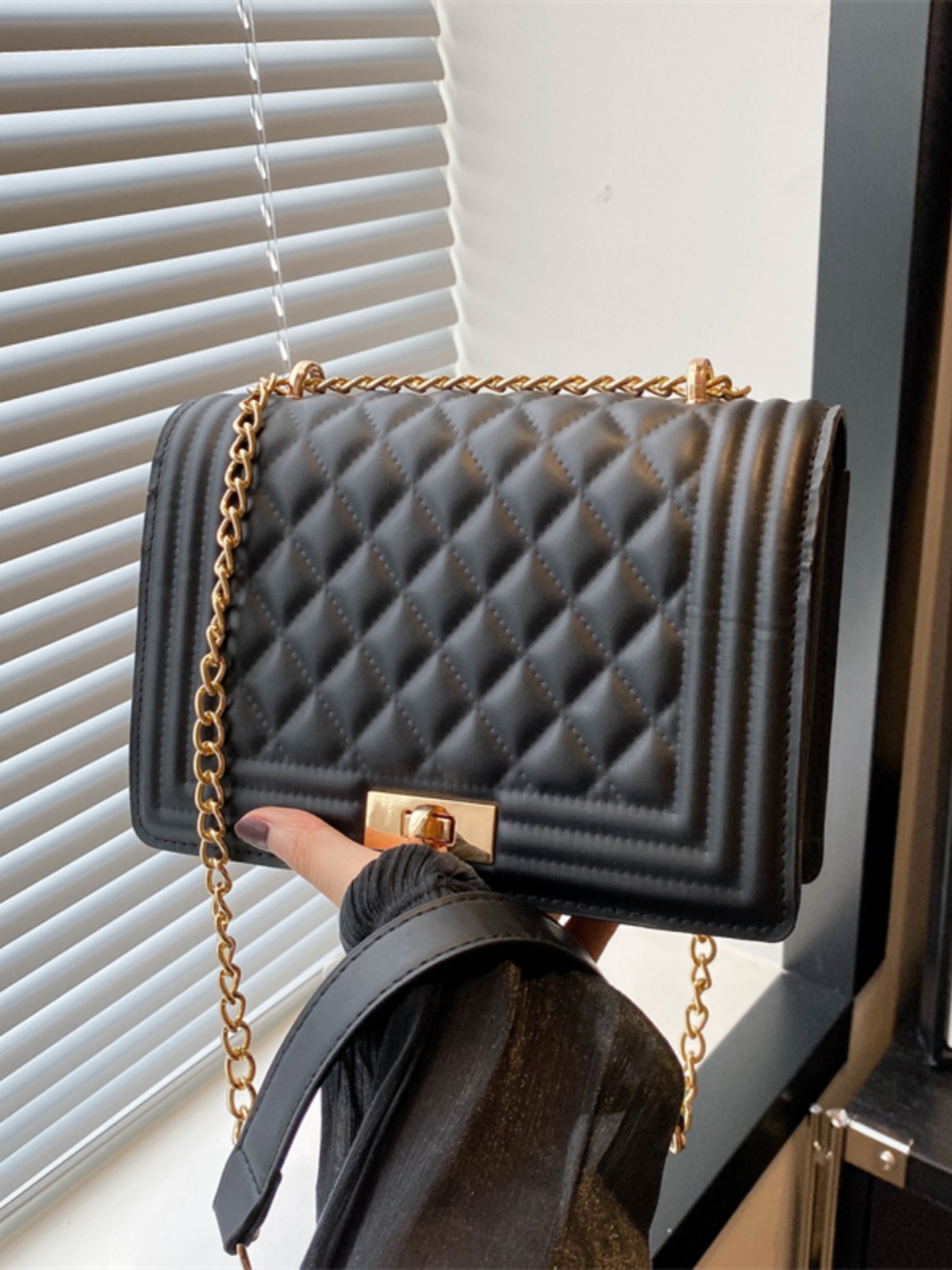 High-End Diamond-Pattern Crossbody Bag - 2025 Versatile Small Square Shoulder Bag for Casual Fashion High-End Diamond-Pattern Crossbody Bag - 2025 Versatile Small Square Shoulder Bag for Casual Fashion