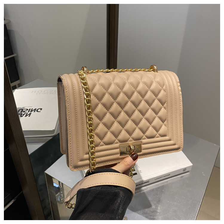 High-End Diamond-Pattern Crossbody Bag - 2025 Versatile Small Square Shoulder Bag for Casual Fashion High-End Diamond-Pattern Crossbody Bag - 2025 Versatile Small Square Shoulder Bag for Casual Fashion
