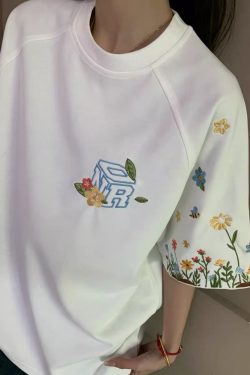 High-End Embroidered Floral Letter Short Sleeve T-Shirt for Women - Summer American Style Heavyweight Raglan Top