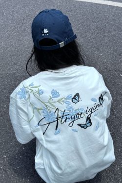 High-End Embroidered Orchid Butterfly Short-Sleeve T-Shirt for Women - Summer American Style Unique Couple Top