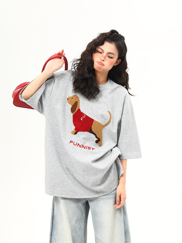 High-End Fabric American Retro Sausage Dog Embroidery Short-Sleeve T-Shirt for Women - Loose Fit Versatile Style High-End Fabric American Retro Sausage Dog Embroidery Short-Sleeve T-Shirt for Women - Loose Fit Versatile Style