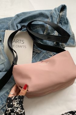 High-End Lightweight Nylon Crossbody Bag for Women - Portable Commuting Travel Style with Wide Strap