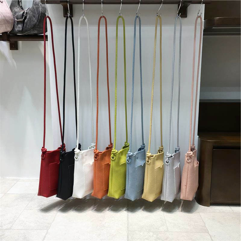 High-End Lychee Pattern Crossbody Phone Bag - Versatile Vertical Small Bag for Spring/Summer 2025 Trend High-End Lychee Pattern Crossbody Phone Bag - Versatile Vertical Small Bag for Spring/Summer 2025 Trend